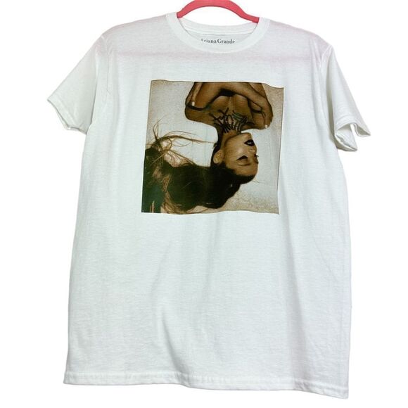 Ariana Grande Thank U Next Album Cover Tee - Picture 2 of 4